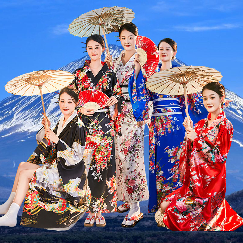 日本传统女士正装浴衣动漫摄影