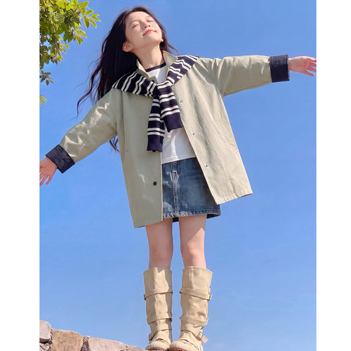 女童外套2026新款秋装儿童时髦韩版立领工装上衣女孩春秋风衣好看