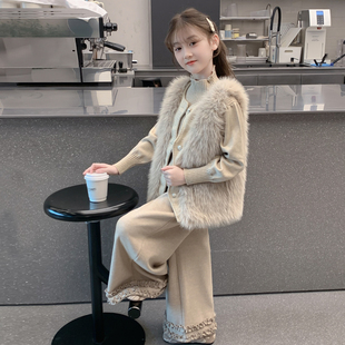 女童马甲2026新款秋冬款儿童网红洋气加厚小香风女孩冬装时髦套装