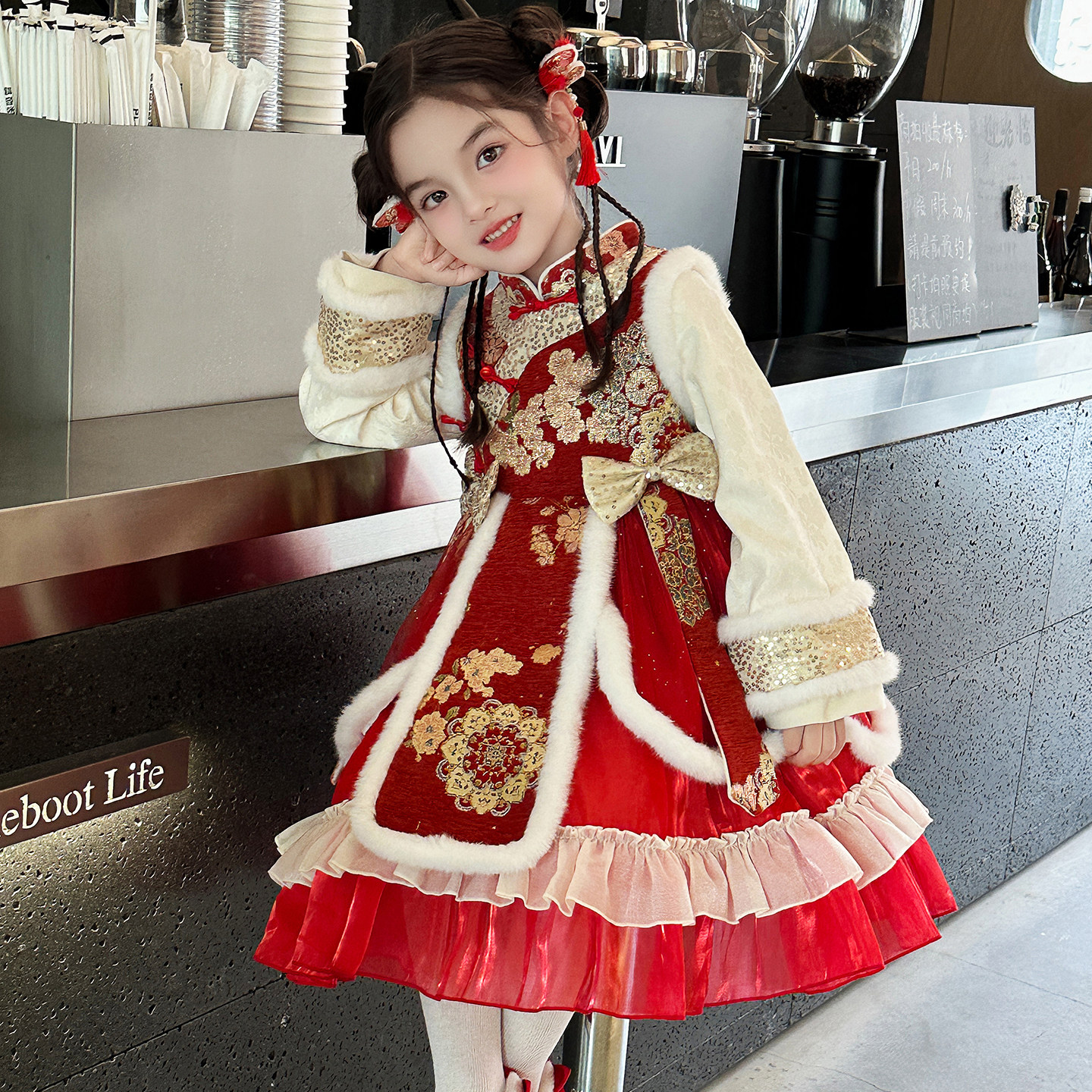 女童汉服连衣裙2025新款冬季儿童裙子国风小女孩红色拜年服公主裙