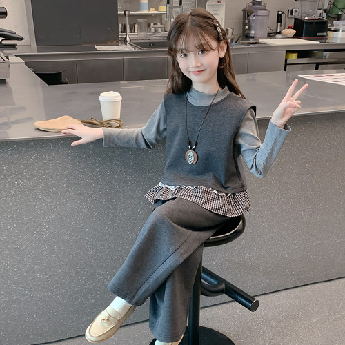 女童春秋套装2025新款儿童洋气时髦休闲三件套秋装女孩网红超好看