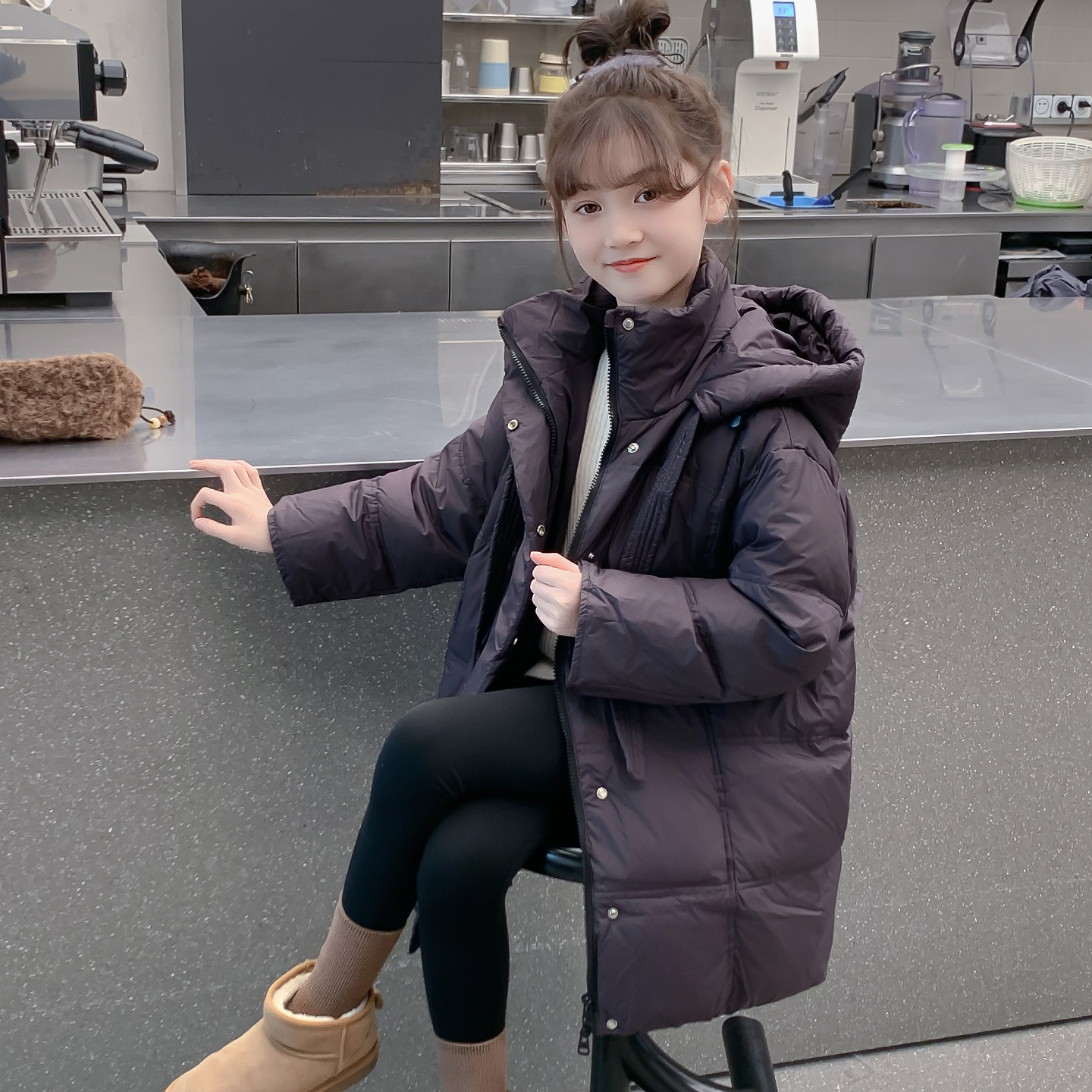 女童羽绒服2025新款冬季儿童网红洋气爆款加厚外套女孩冬装白鸭绒