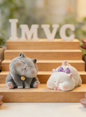 手绘可爱猫咪树脂桌面摆件