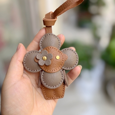 手工真皮公仔包挂钥匙扣挂件