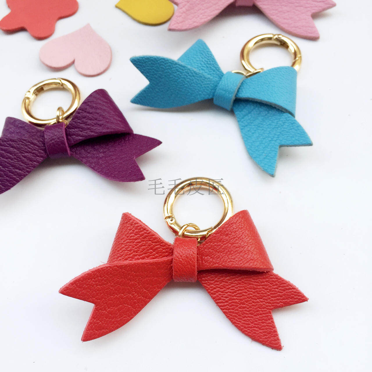 新品特价手工真皮蝴蝶结爱心钥匙圈 挂扣个性礼物定制 包包饰品,特色手工艺,其他特色工艺品,淘宝优惠券,粉丝福利购,淘宝优惠卷