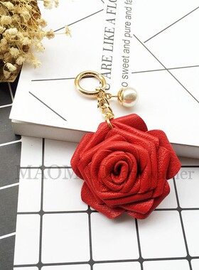 原创手作ins胸针玫瑰花包包挂件花朵配饰汽车钥匙扣创意礼品饰品