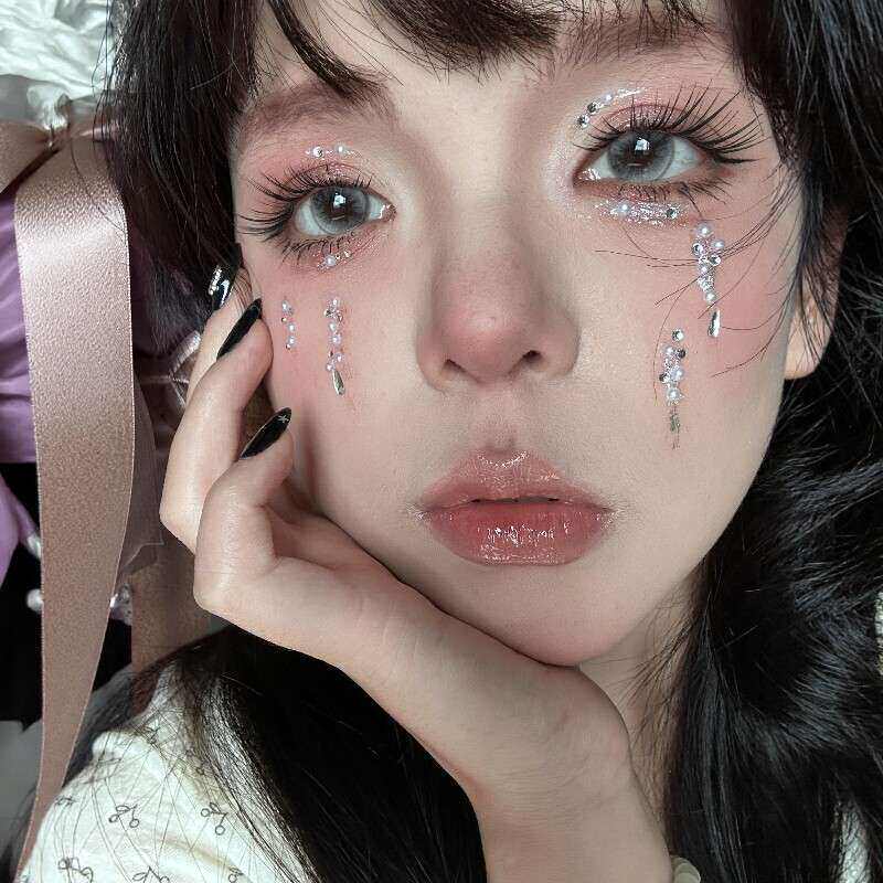 万圣节脸贴仙女落泪妆容贴钻眼下泪滴碎钻泪钻珍珠钻跨年表演装饰
