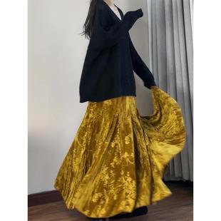 读衣术鎏金色印花半身裙 中式老钱风丝绒长裙 不规则金丝绒鱼尾裙