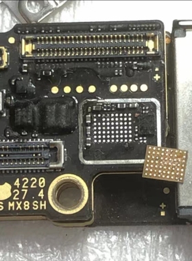 12PRO BCM15960A0触摸 U9000 QET5100射频供电61280E照相供电IC