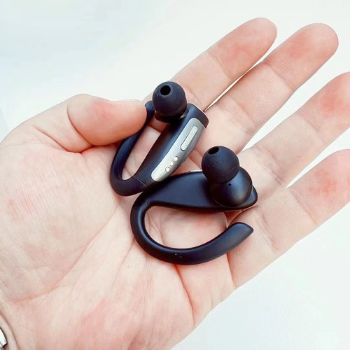 亚马逊真无线耳机性价比高