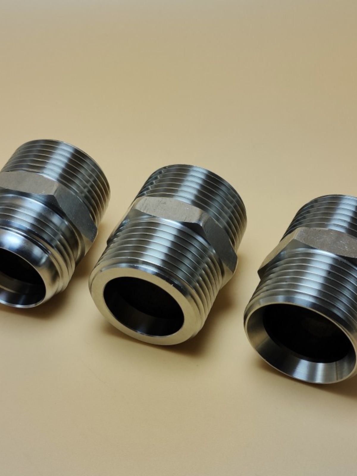 304不锈钢金属软管球头喇叭口平头g直螺纹英制转公制加厚外丝接头