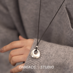 平安扣吊坠黑绳项链女长款 毛衣链纯银配饰秋冬高级感轻奢小众简约