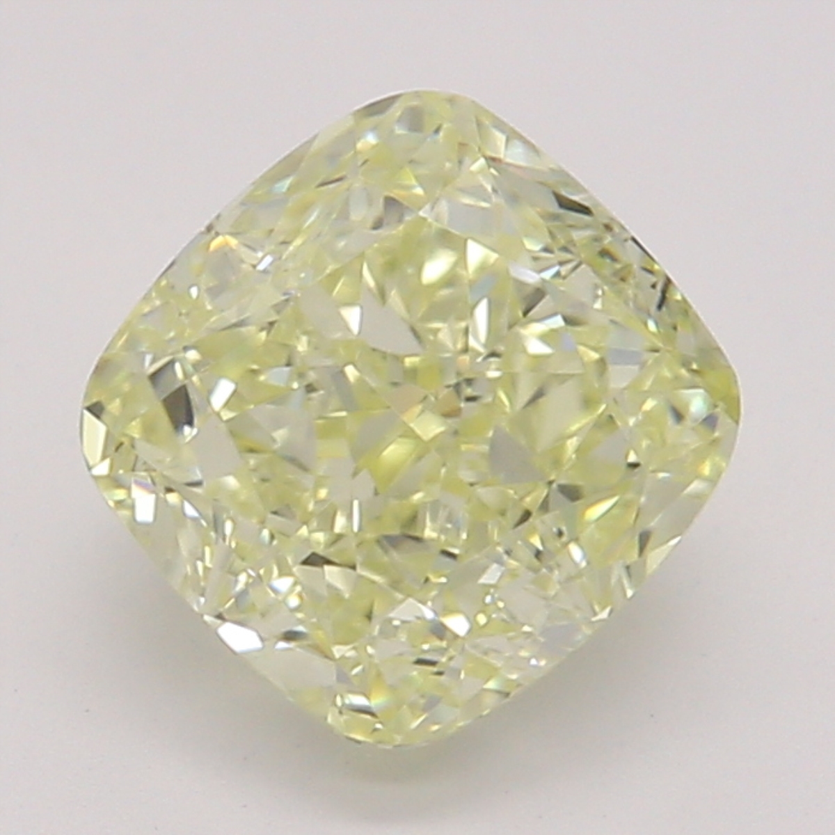 CY宝饰 GIA彩钻0.83克拉浅彩黄色FLY / VVS1枕形裸钻裸石NONE