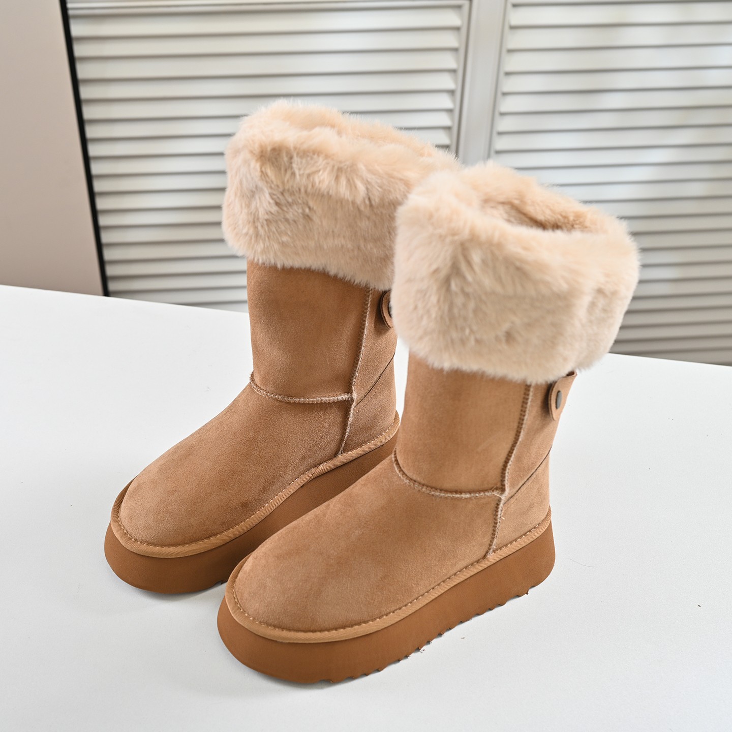 步享栗色圆头中跟雪地靴女厚底