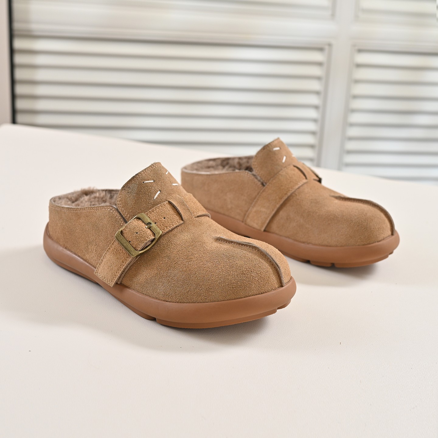 步享杏色低跟羊羔毛勃肯毛毛拖