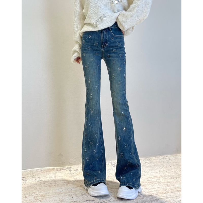 迪否镶钻微喇牛仔裤2025春季新款水洗高腰显瘦喇叭裤9033