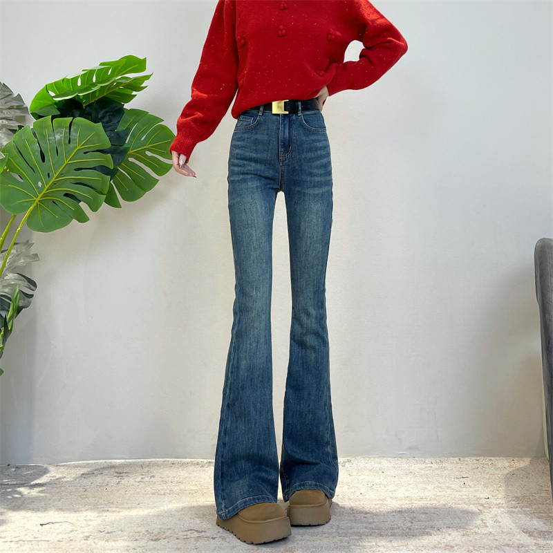 迪否春季微喇牛仔裤爆款2026新款水洗时尚气质百搭高腰显瘦喇叭裤