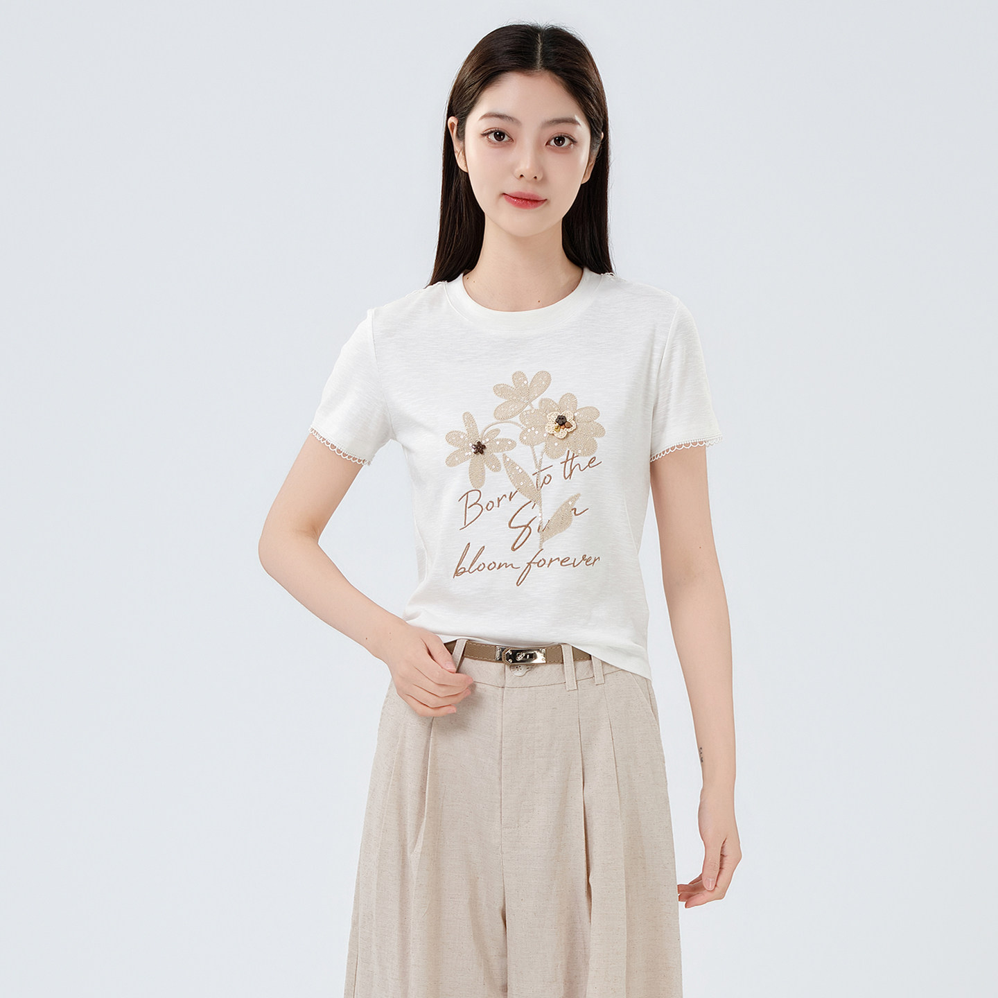芭依璐正肩白色短袖t恤女2026新款夏季立体花卉绣花圆领针织上衣