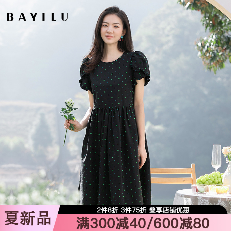 芭依璐2025夏季新款连衣裙女短袖圆领小清新印花设计感小众中长裙