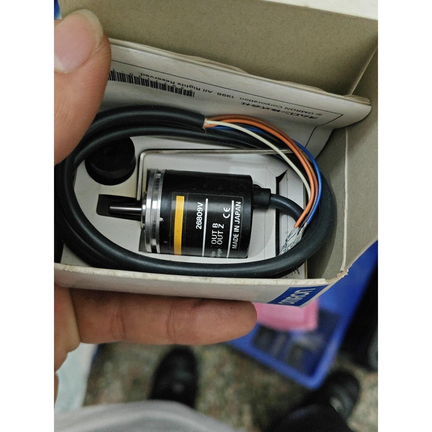 日本原装旋转编码器E6A2-CWZ3C,5-