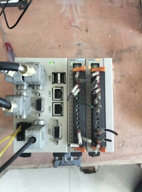 SYNTEC新代系统F31-FC-A全套控制器,功能正常,成