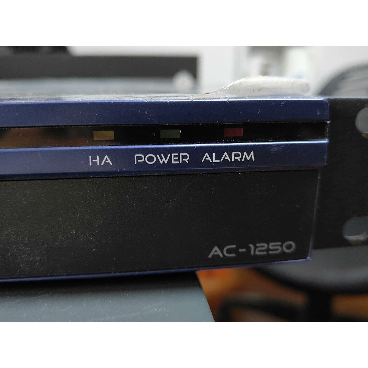 出深信服SANGFOR AC-1250防火墙,成色不错,适合