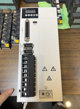 出售Cronus伺服驱动器KL-L1-NC012,输入电压2