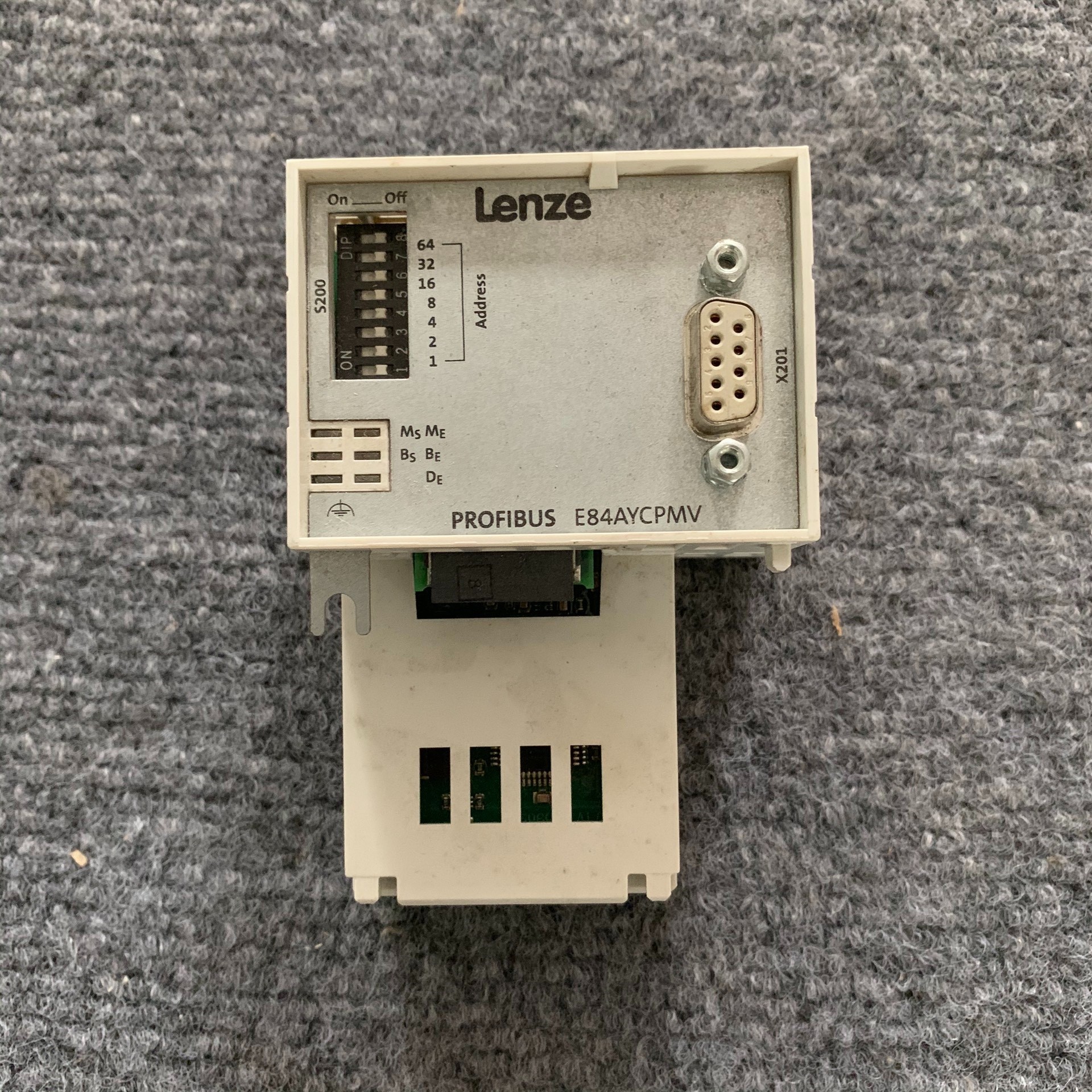 LENZE伦茨E84AYCPMV PROFIBUS通讯模块,