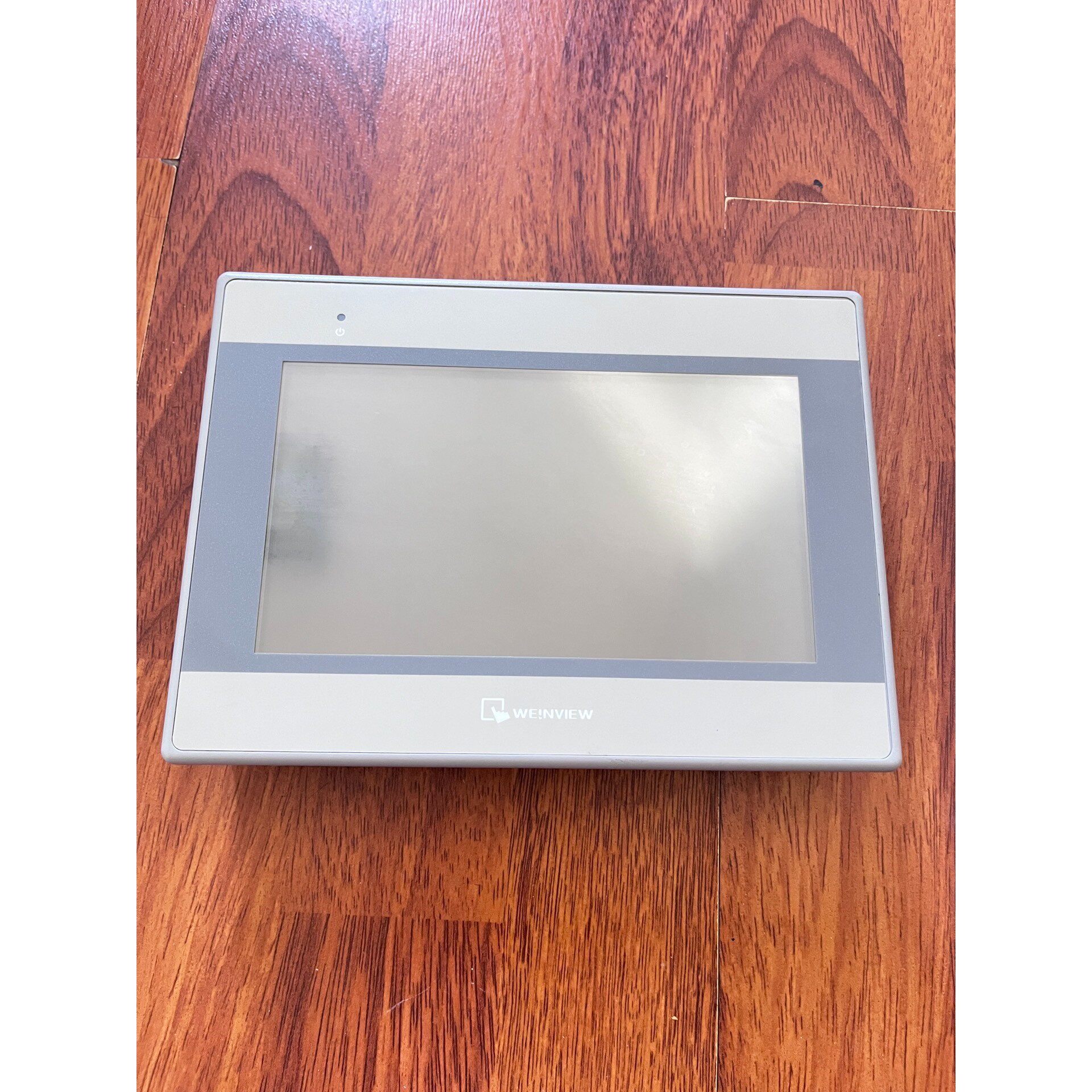 触摸屏  MT8071iE,成色九五以上,基本充新,实物图,