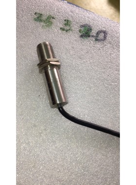 温度传感器084Z8037全新件议价欢