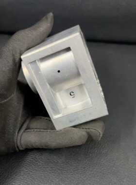 VCA45-1D-5-04日本原装SMC电磁阀,全新未使用一