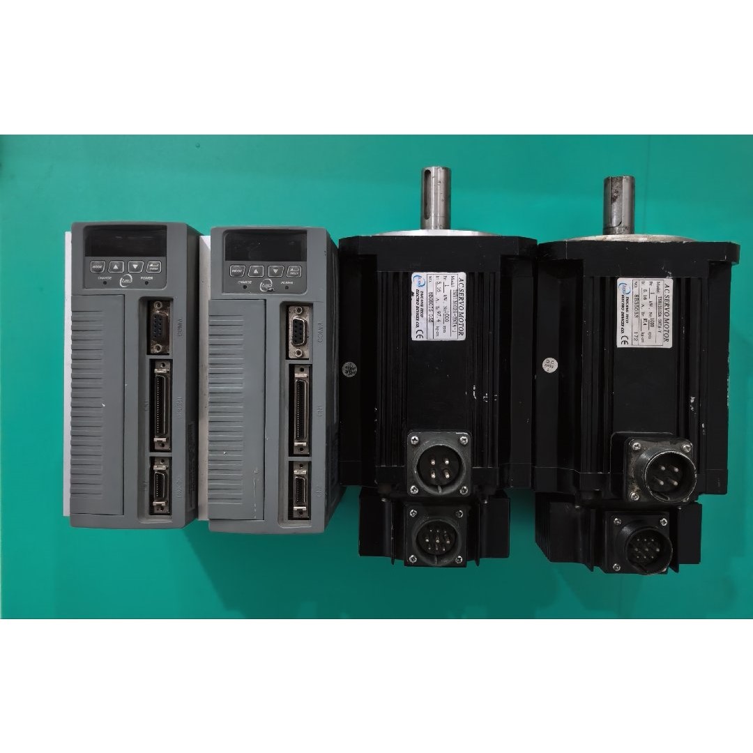 东元1KW伺服,2套,成色实拍图.驱动器TSTK 30C,电