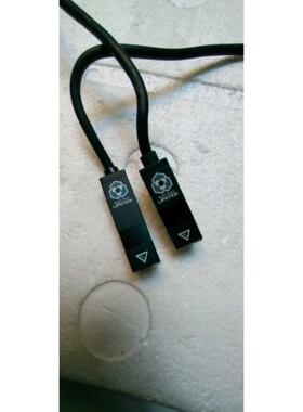 MINI  LIPSTICK  01-E18085 D