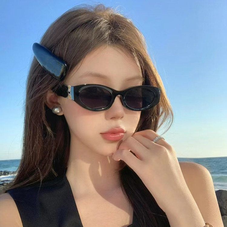 墨镜女复古猫眼高级感2025新款方圆脸显脸小防紫外线近视太阳眼镜