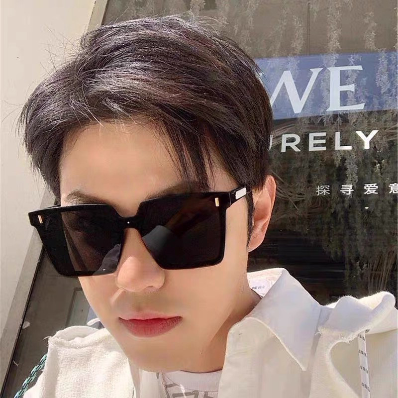 复古潮偏光一体太阳镜韩版男款大框方形百搭开车驾驶遮阳墨镜显瘦