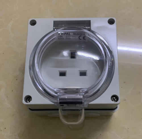 防水插座英式户外13A三插