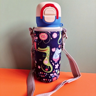 斜跨杯套germ500ml儿童吸管杯保温杯水壶套防摔长背带保护套杯袋