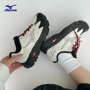 美津浓休闲户外鞋男女2026新春上新防泼水保暖减震登山运动街头鞋