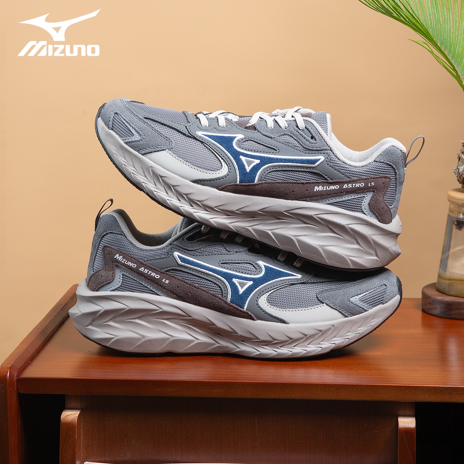 MIZUNO美津浓男士跑步鞋舒适耐磨