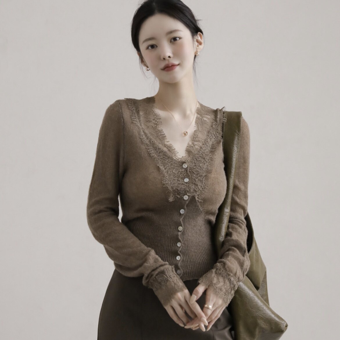 韩国正品高级蕾丝边v领针织衫外套女arima代购秋款优雅开衫短上衣