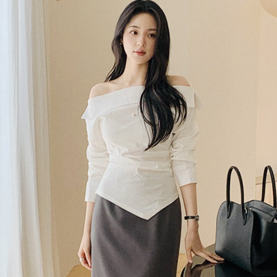韩国官网衬衫一字领露肩少女风reine正品代购春季收腰好看短上衣