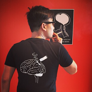 KILLS 重磅TEE 咔叽 下摆短 SMOKE 潮流 北京禁烟 自曝推荐