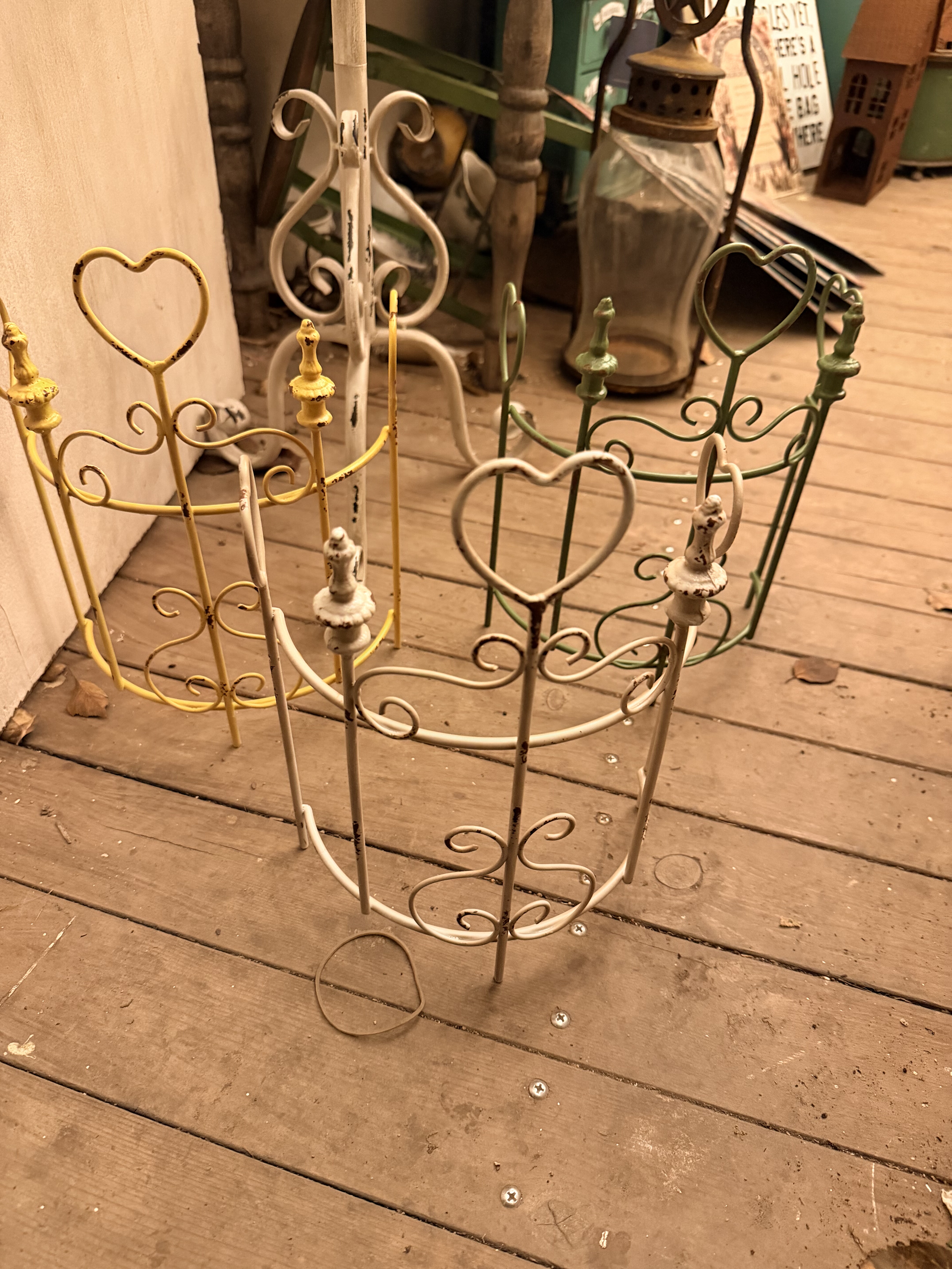 铁艺爱心半圆栅栏 12 月底发