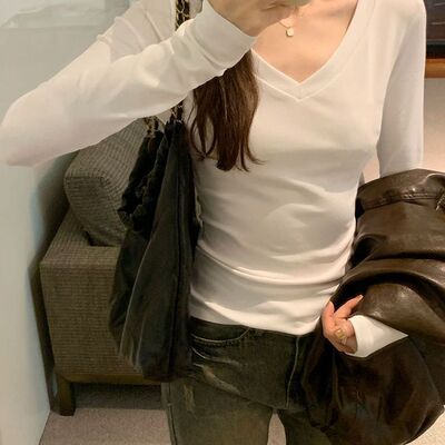 莫代尔高弹V领显瘦长袖T恤女