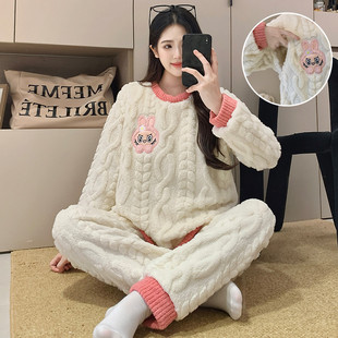 冬天孕妇睡衣法兰绒加厚保暖产后喂奶装产妇坐月子服家居服怀孕装