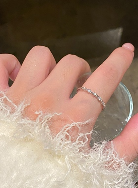 闪钻戒指小众高级感精致素圈