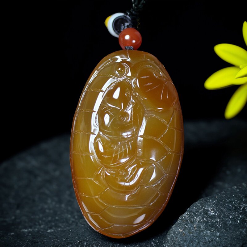 天然原矿玛瑙富贵缠身吉祥手把件