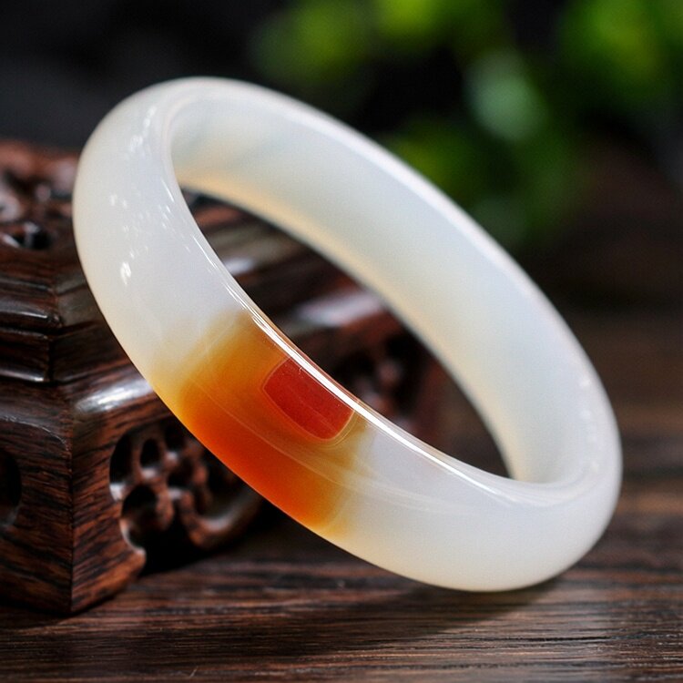 天然玛瑙手镯鸿运当头