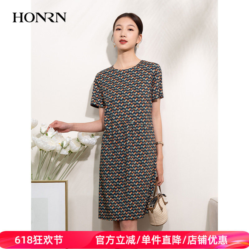 HONRN/红人宽松遮肉显瘦短袖圆领印花裙子连衣裙女夏HI22OL761