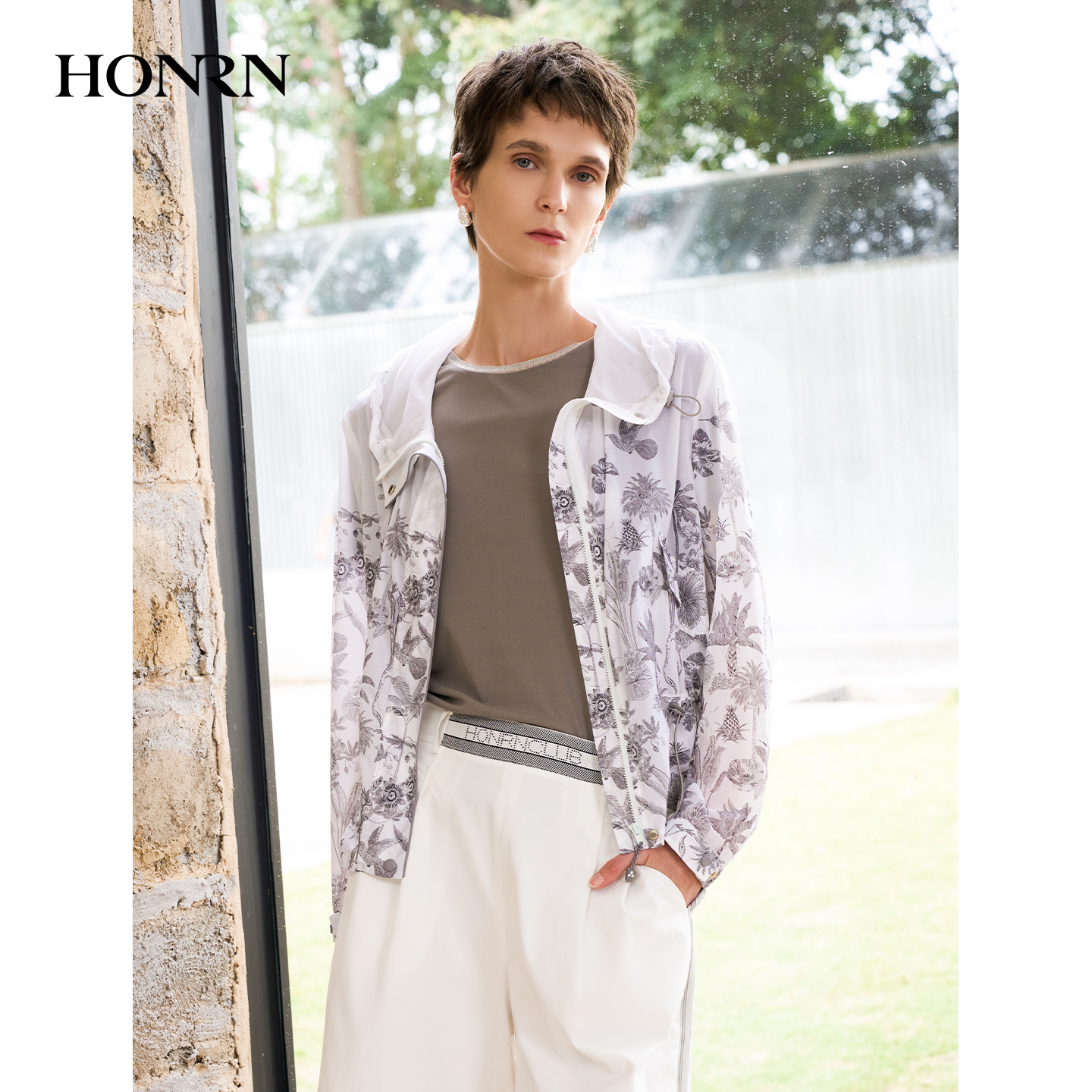 HONRN花卉印花轻薄抽绳收腰外套